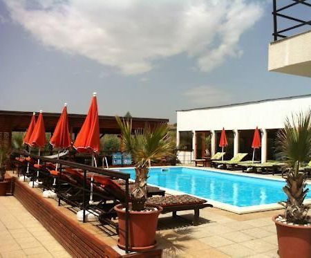 Omega Mamaia Nord Hotel Navodari Bagian luar foto