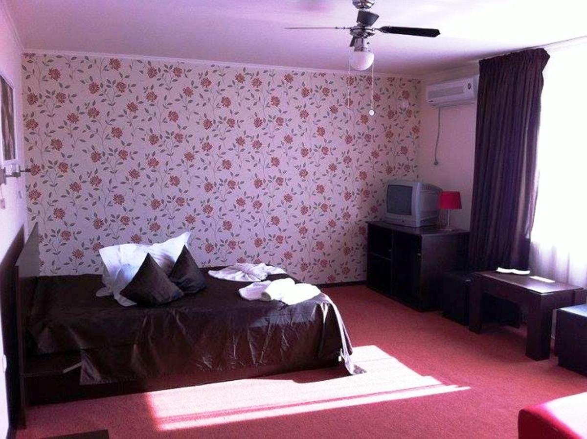 Omega Mamaia Nord Hotel Navodari Bagian luar foto